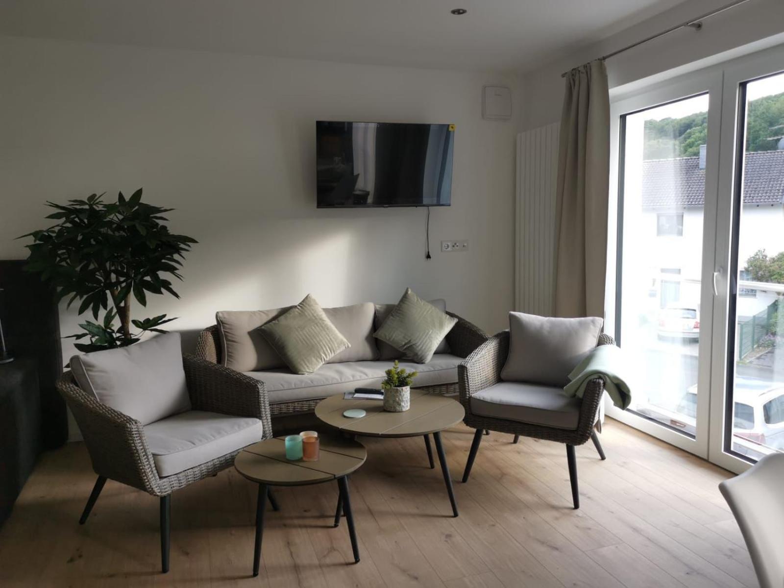 Modernes Stilvoll Eingerichtetes Appartement Rösrath Buitenkant foto